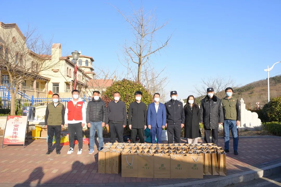 黨員日活動(dòng)丨踐行雷鋒精神，眾志成城“抗疫”