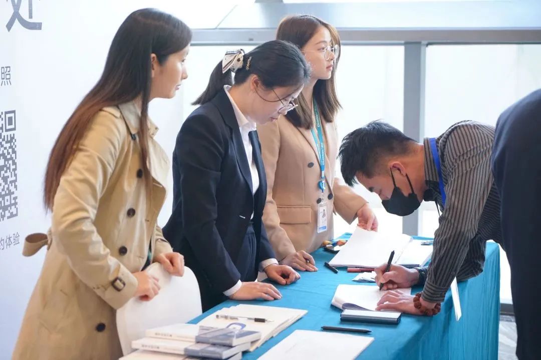 加快綠色低碳轉(zhuǎn)型，建設(shè)美麗宜居城鄉(xiāng)丨文達(dá)通股份新型“物管城市”模式亮相2023房地產(chǎn)企業(yè)數(shù)字化發(fā)展論壇